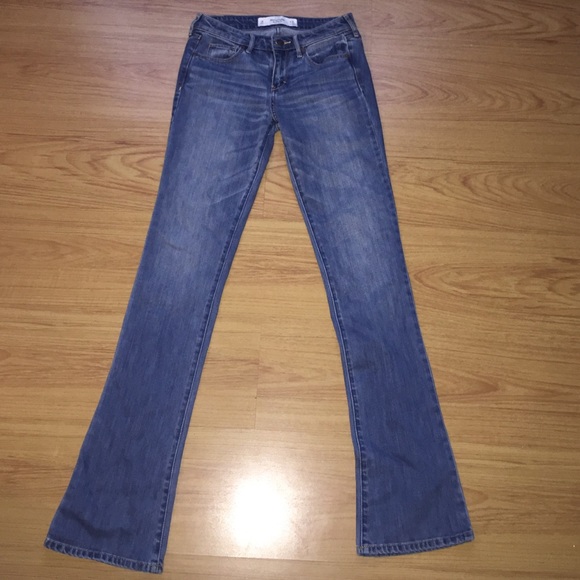 ❗️BRAND NEW ❗️ Abercrombie & Fitch boot cut jeans