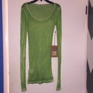 True Religion small shirt