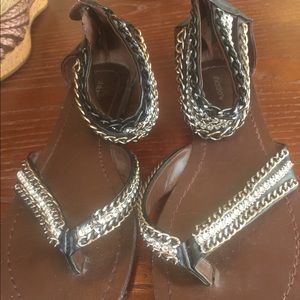 Black chain sandals size 9