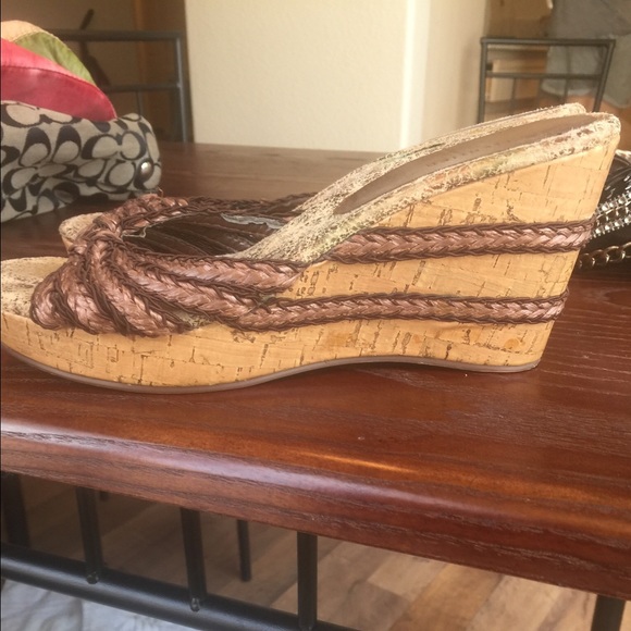Platform sandals size 8.5
