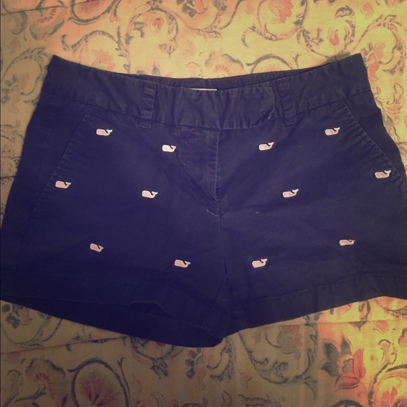 Vineyard Vines navy blue whale shorts