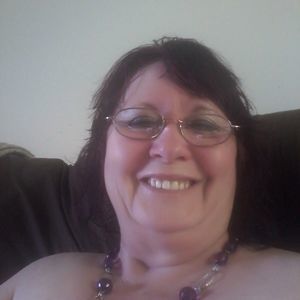 Meet your Posher, Pam