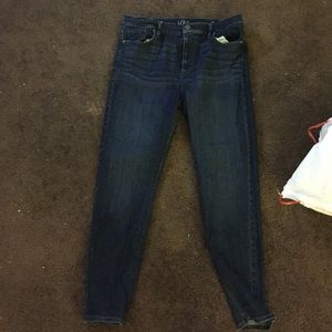 LOFT size 12 dark wash high waisted ankle Jean.