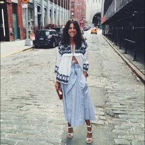 Zara blue & white embroidered top, make an offer!