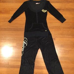 Juicy, extra soft sweatsuit, not velour, rare!