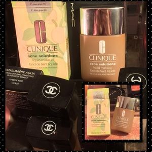 Clinique acne solutions ( full Bottle ) NWT