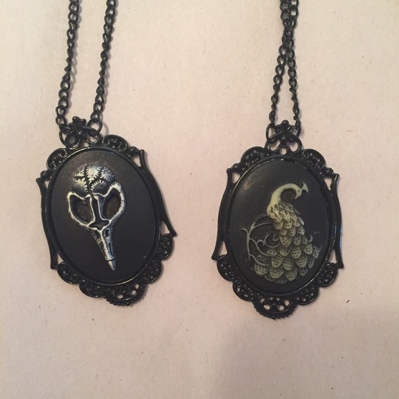 Steampunk Cameo Necklaces - Picture 2 of 4