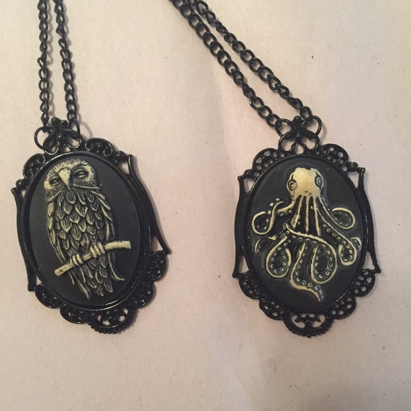 Steampunk Cameo Necklaces - Picture 3 of 4