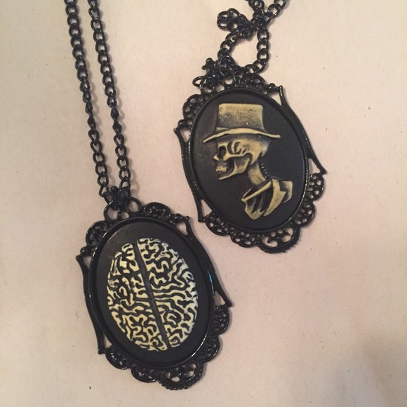 Steampunk Cameo Necklaces - Picture 4 of 4