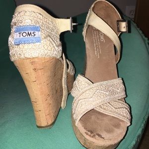 Toms wedges! Size 5.5!