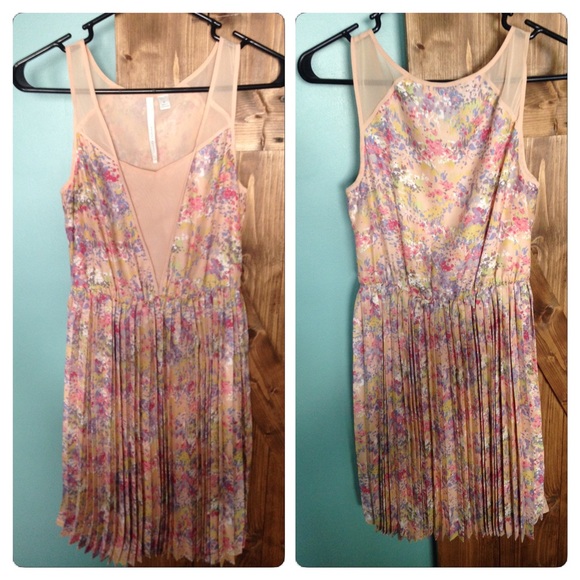 Pleated floral dress by LC Lauren Conrad