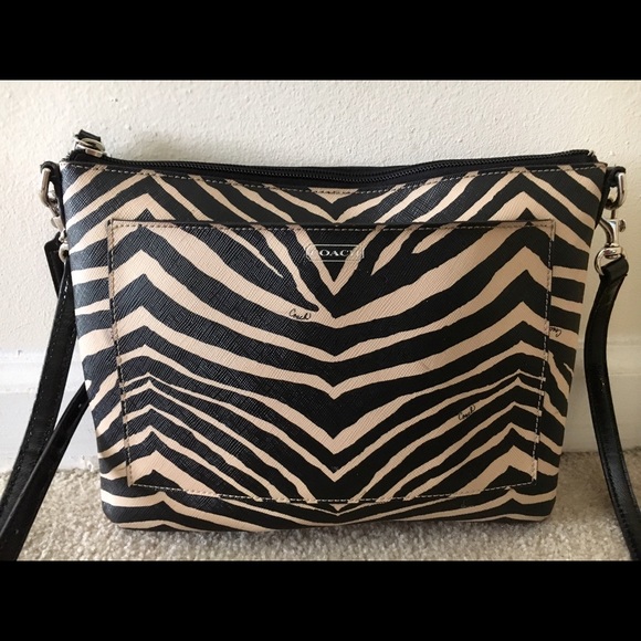 SOLD‼️ Coach Zebra Crossbody Purse