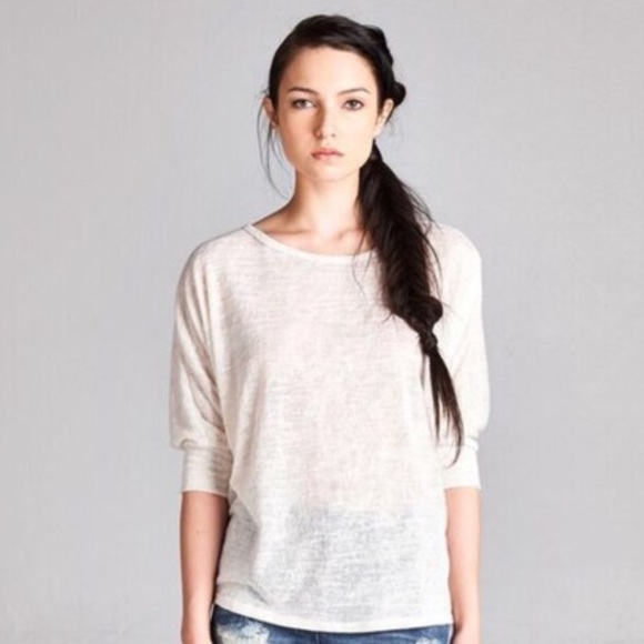 Super Cute Shirt Tie Back Bow ONLY MEDIUM LEFT! - Picture 2 of 4