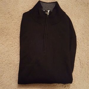 Mens Express black qtr zip sweater. Size xl
