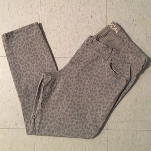 🚨Sale🚨Super Skinny Leopard Rockstar Jeans