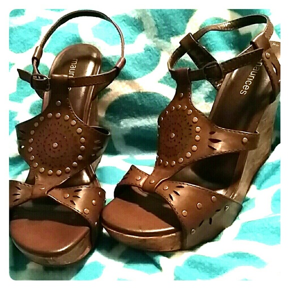 Beautiful brown wedges!