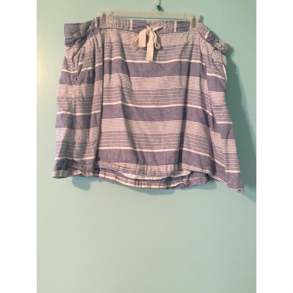 💥FLASH SALE💥 Striped Skirt