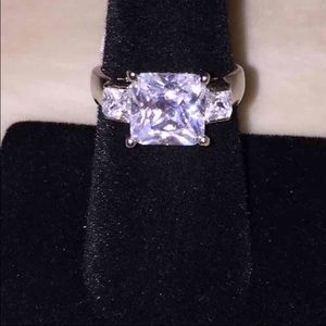 LAST ONE! SIZE 7 CZ ENGAGEMENT RING