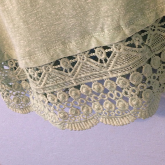 American Rag Tank Top - Picture 3 of 4