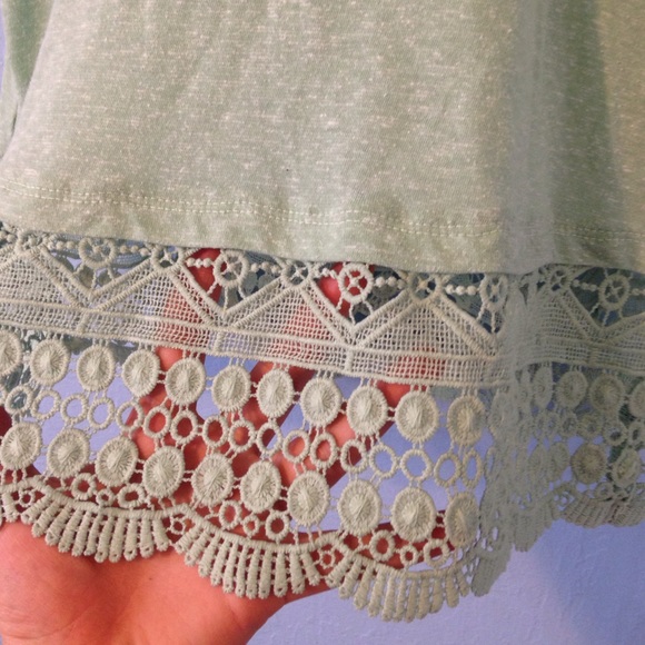 American Rag Tank Top - Picture 4 of 4