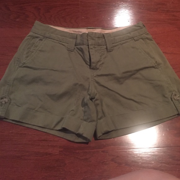Banana Republic Green Cargo Shorts