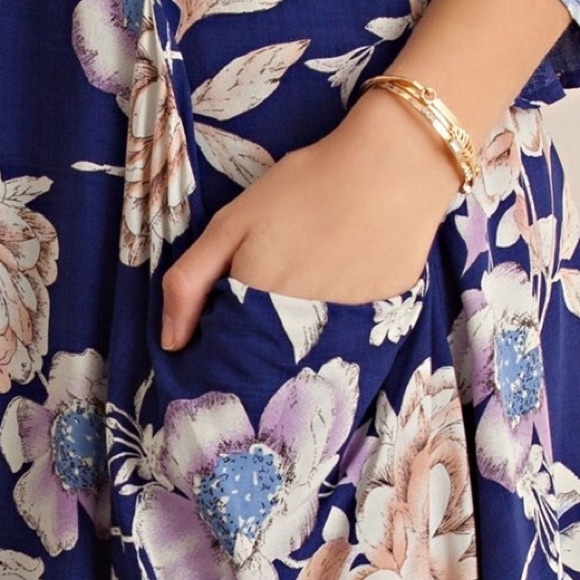 Navy Floral Bell Sleeve Swing Dress - Picture 3 of 3