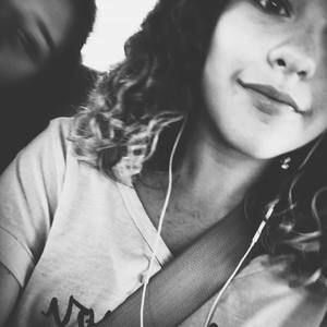 Meet your Posher, Marissa