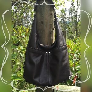 🐝 HUGE SALE 🐝 Tignanello brown bag