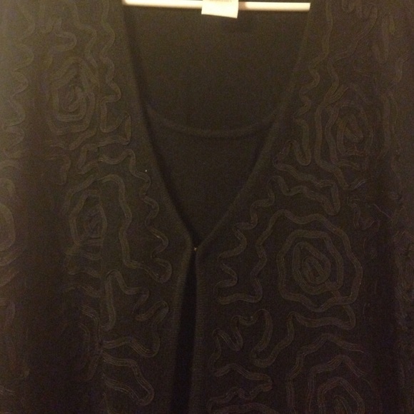 Sweater - Picture 2 of 2