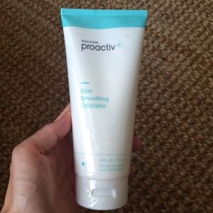 Proactive plus skin smoothing exfoliator