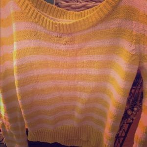 American eagle sweater!