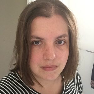 Meet your Posher, Manuela