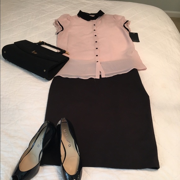 Zara sheet print with black collar button down