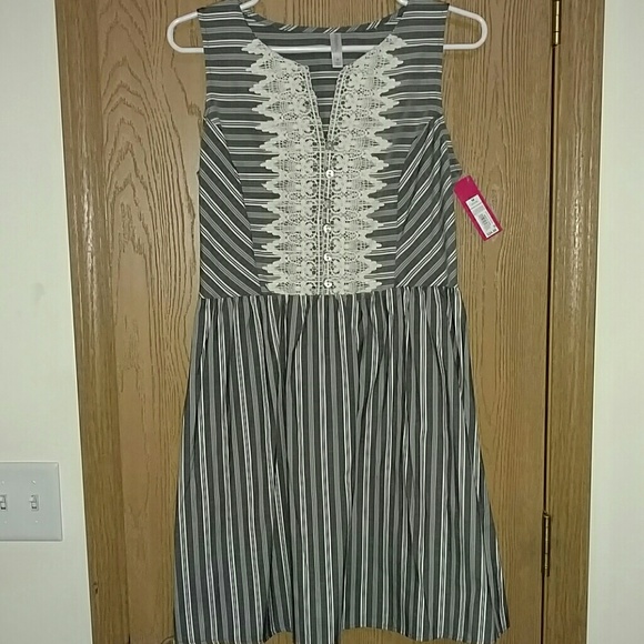 Striped sundress !