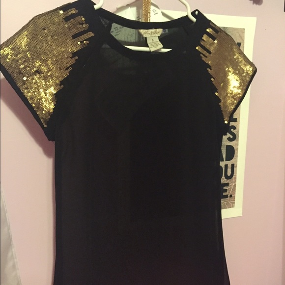 Black blouse