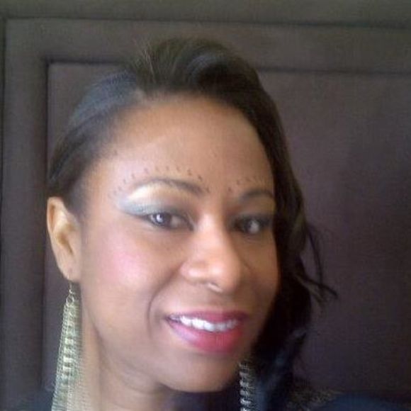 Meet your Posher, Samara