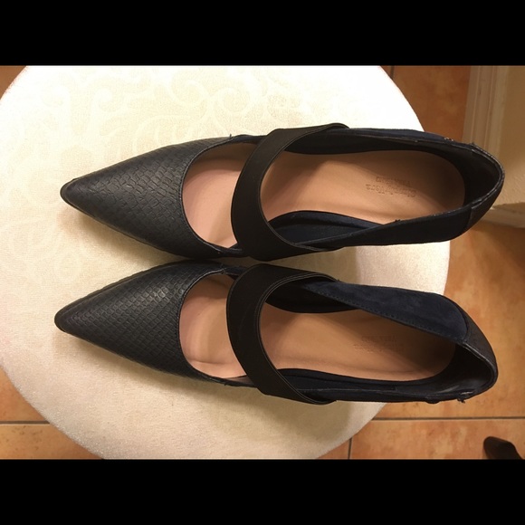 Simply Vera Vera Wang Women's Navy Blue size 7 - Picture 2 of 4