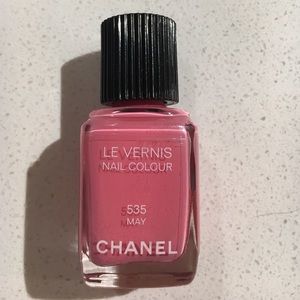 Chanel nail polish