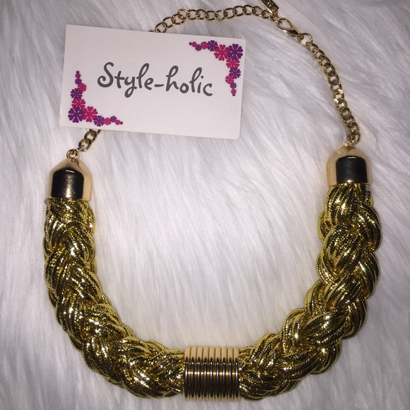 Braided gold necklace