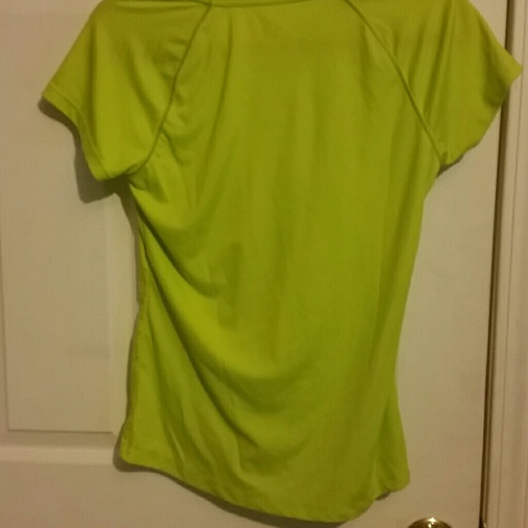 Green Champion work out shirt - Picture 2 of 3