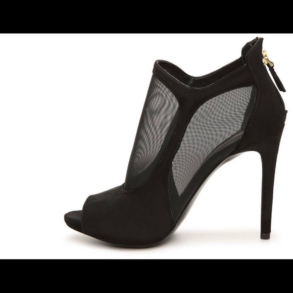 Guess Style Suede Heel - Picture 2 of 4