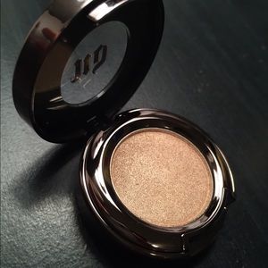 URBAN DECAY Eyeshadow