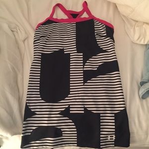 Under Armour Black and Pink XS fitted tank top
