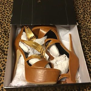 Strappy heels with gold accents