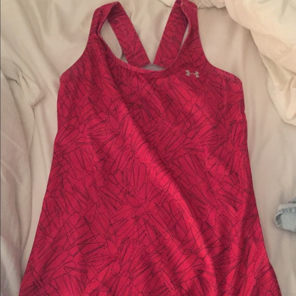 Under Armour XS Pink fitted tank top - Picture 1 of 1