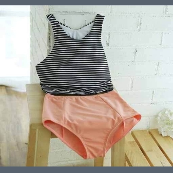 Sexy High Waisted Bikini - Picture 3 of 4