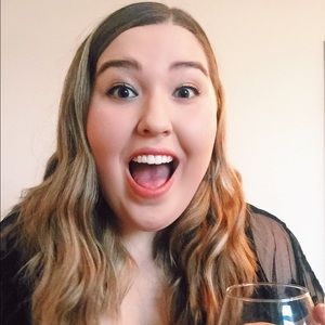 Meet your Posher, Jenna