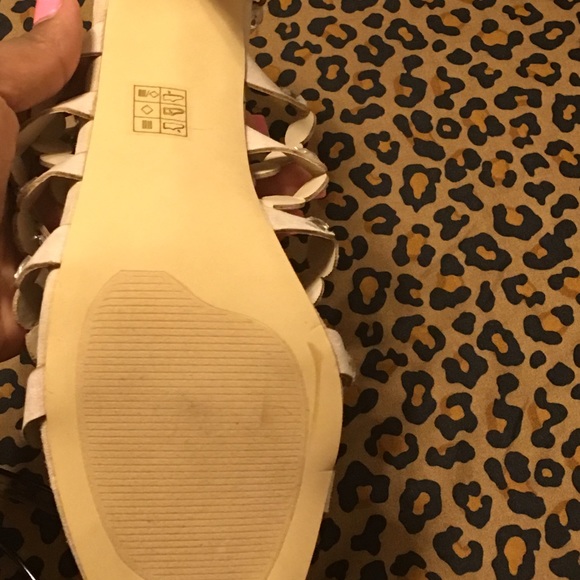 Shining Blush colored Strappy heels - Picture 4 of 4