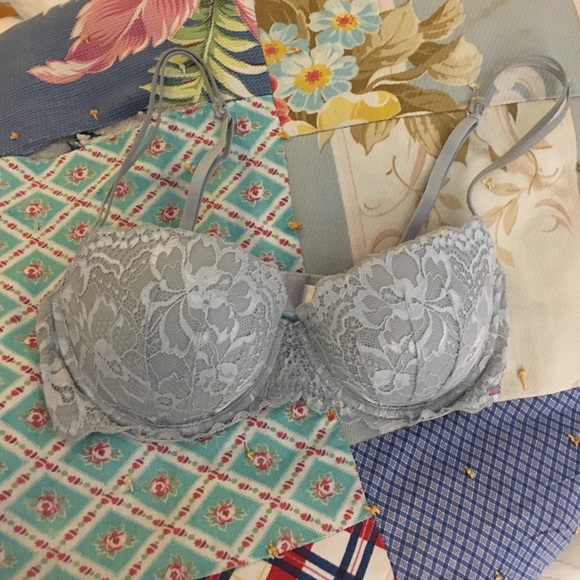 NWOT Victoria's Secret Pink Date Push Up Lace Bra