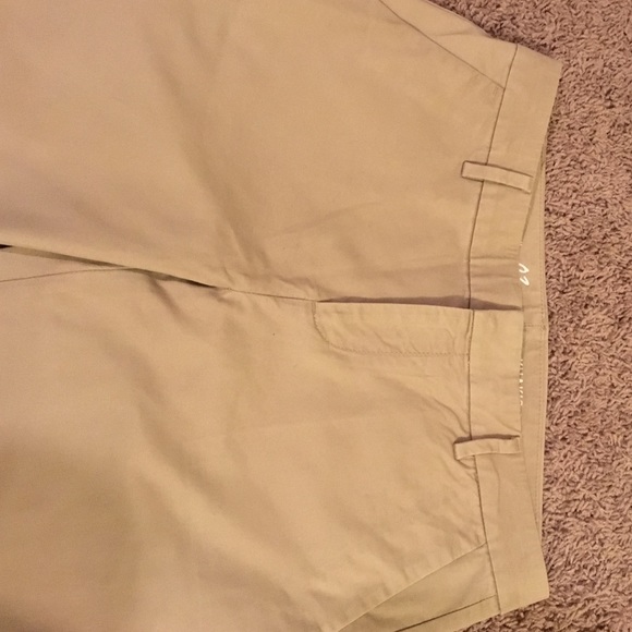 Gap Khaki